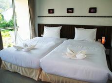 AThome Hotel two @Nanai 8 & Thai Kitchen 3*