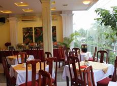 Nha Trang Beach Hotel 3*