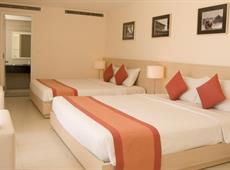 Nhi Phi Hotel 3*