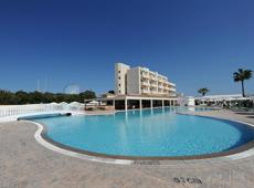 Piere Anne Beach Hotel 3*