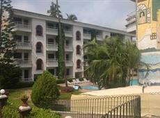 Resort Marinha Dourada 3*