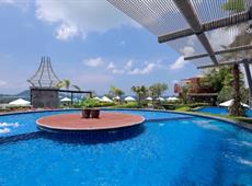 Sand Sea Resort & Spa 3*
