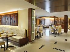 Residence Inn Sheikh Zayed Road, Dubai 4*