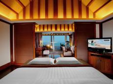 Pullman Oceanview Sanya Bay Resort & Spa 5*