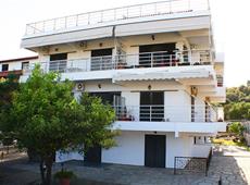 Salonikiou Beach Deluxe Apartments Apts