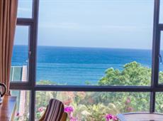Sanya Luyi Sea View Hotel 4*