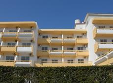 Trianta Hotel Apartments 2*