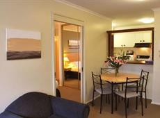 Metro Apartments on Darling Harbour 3*