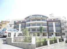 Royal Palm Aparthotel 3*