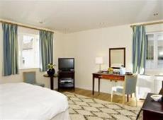 The County Hotel 4*