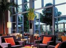 Four Seasons Hotel Canary Wharf 5*