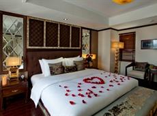 Golden Lotus Luxury Hotel 4*