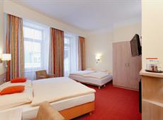 City Partner Hotel Adria 3*