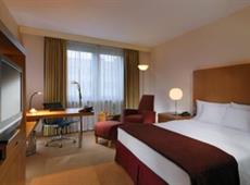 Sheraton Frankfurt Airport Hotel & Conference Center 5*